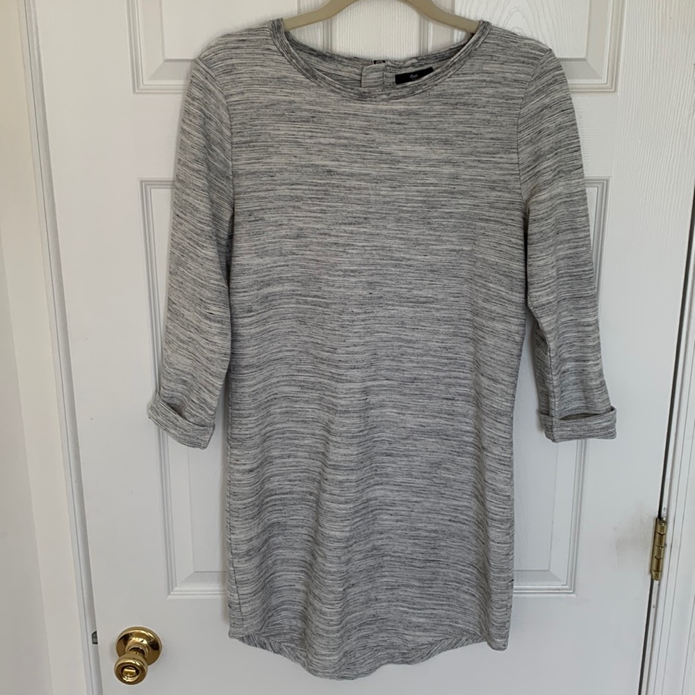 GAP quarter sleeved dress